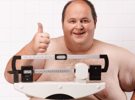 비만은 남성의 능력 저하의 원인 중 하나입니다. 